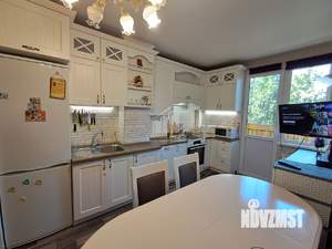 2-к квартира, вторичка, 63м2, 3/4 этаж