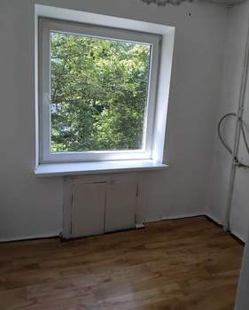 4-к квартира, вторичка, 61м2, 3/5 этаж