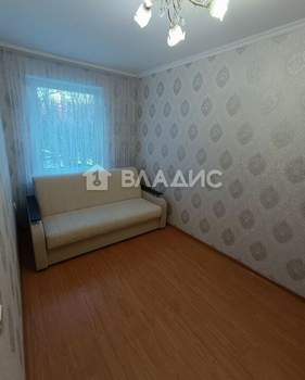 2-к квартира, вторичка, 36м2, 3/3 этаж