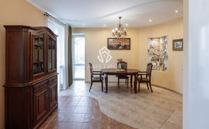 3-к квартира, вторичка, 103м2, 6/7 этаж