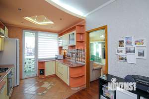 2-к квартира, вторичка, 68м2, 3/5 этаж