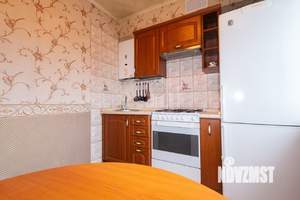 2-к квартира, вторичка, 42м2, 5/5 этаж