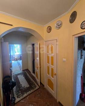 2-к квартира, вторичка, 59м2, 1/5 этаж