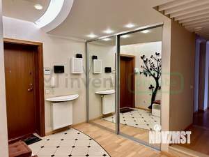 6-к квартира, вторичка, 195м2, 1/4 этаж