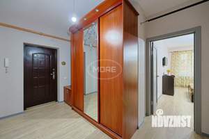 2-к квартира, вторичка, 63м2, 1/9 этаж