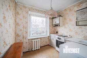 2-к квартира, вторичка, 42м2, 3/5 этаж