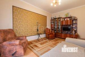 2-к квартира, вторичка, 61м2, 3/5 этаж