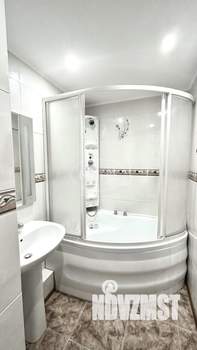 2-к квартира, вторичка, 47м2, 8/10 этаж