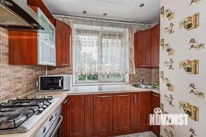 2-к квартира, вторичка, 40м2, 3/3 этаж