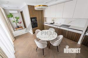 5-к квартира, вторичка, 201м2, 9/11 этаж