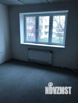 2-к квартира, вторичка, 62м2, 1/9 этаж