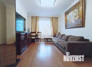 3-к квартира, вторичка, 100м2, 3/9 этаж