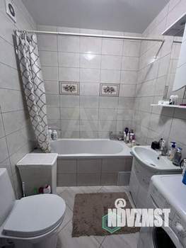2-к квартира, вторичка, 60м2, 1/9 этаж