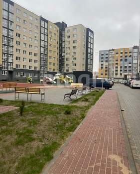 2-к квартира, вторичка, 61м2, 9/10 этаж
