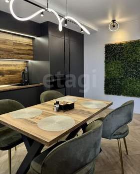 3-к квартира, вторичка, 90м2, 10/11 этаж