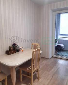 2-к квартира, вторичка, 62м2, 1/9 этаж