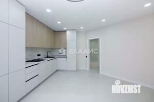 3-к квартира, вторичка, 93м2, 1/8 этаж