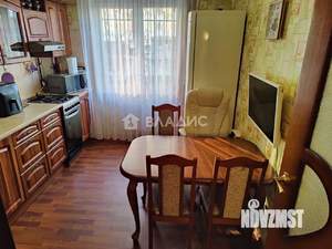 2-к квартира, вторичка, 57м2, 1/10 этаж