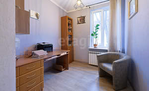 4-к квартира, вторичка, 98м2, 2/4 этаж