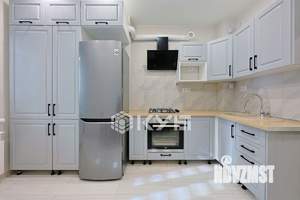 2-к квартира, вторичка, 57м2, 1/10 этаж