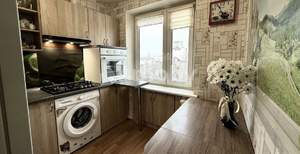 2-к квартира, вторичка, 45м2, 5/5 этаж