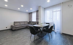 2-к квартира, вторичка, 56м2, 6/10 этаж