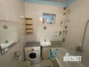 2-к квартира, вторичка, 43м2, 1/4 этаж