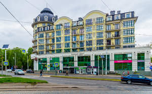 2-к квартира, вторичка, 101м2, 7/9 этаж