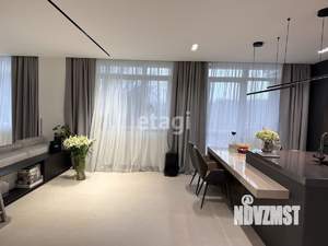 3-к квартира, вторичка, 200м2, 4/4 этаж