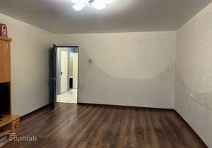 2-к квартира, вторичка, 52м2, 1/4 этаж