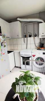 2-к квартира, вторичка, 51м2, 1/4 этаж