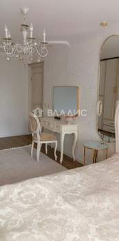 3-к квартира, вторичка, 106м2, 2/5 этаж
