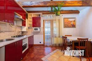 3-к квартира, вторичка, 92м2, 2/2 этаж