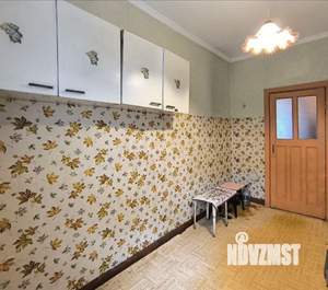 2-к квартира, вторичка, 54м2, 1/4 этаж