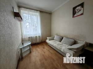 2-к квартира, вторичка, 37м2, 1/3 этаж