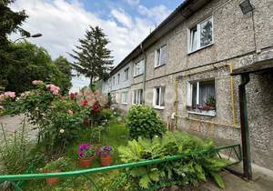 2-к квартира, вторичка, 44м2, 1/2 этаж