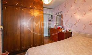 4-к квартира, вторичка, 62м2, 1/9 этаж