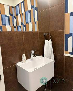 3-к квартира, вторичка, 74м2, 2/7 этаж