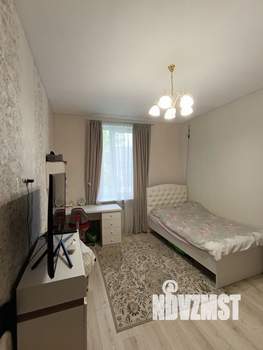 3-к квартира, вторичка, 100м2, 3/3 этаж