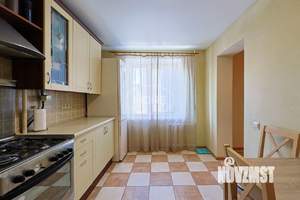 3-к квартира, вторичка, 70м2, 4/10 этаж