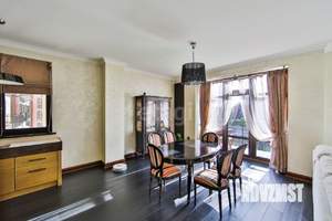 2-к квартира, вторичка, 139м2, 7/8 этаж