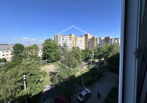2-к квартира, вторичка, 49м2, 5/5 этаж