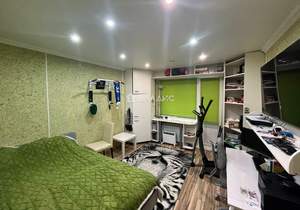 2-к квартира, вторичка, 55м2, 1/5 этаж