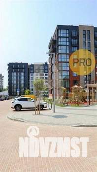 2-к квартира, вторичка, 64м2, 1/8 этаж