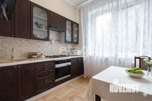 2-к квартира, вторичка, 56м2, 2/4 этаж