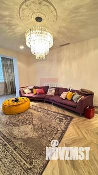 3-к квартира, вторичка, 150м2, 2/7 этаж