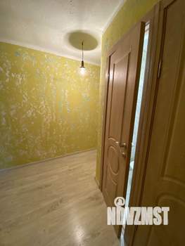 2-к квартира, вторичка, 45м2, 1/4 этаж