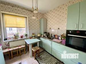 3-к квартира, вторичка, 77м2, 1/3 этаж