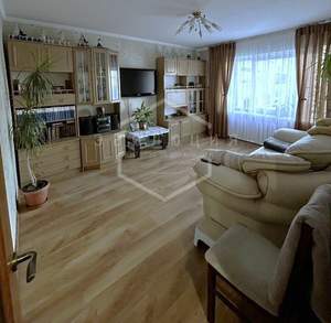 2-к квартира, вторичка, 49м2, 5/5 этаж