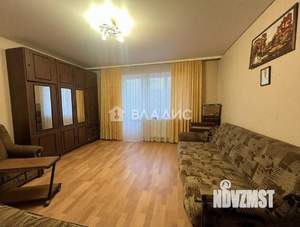 3-к квартира, вторичка, 81м2, 1/10 этаж